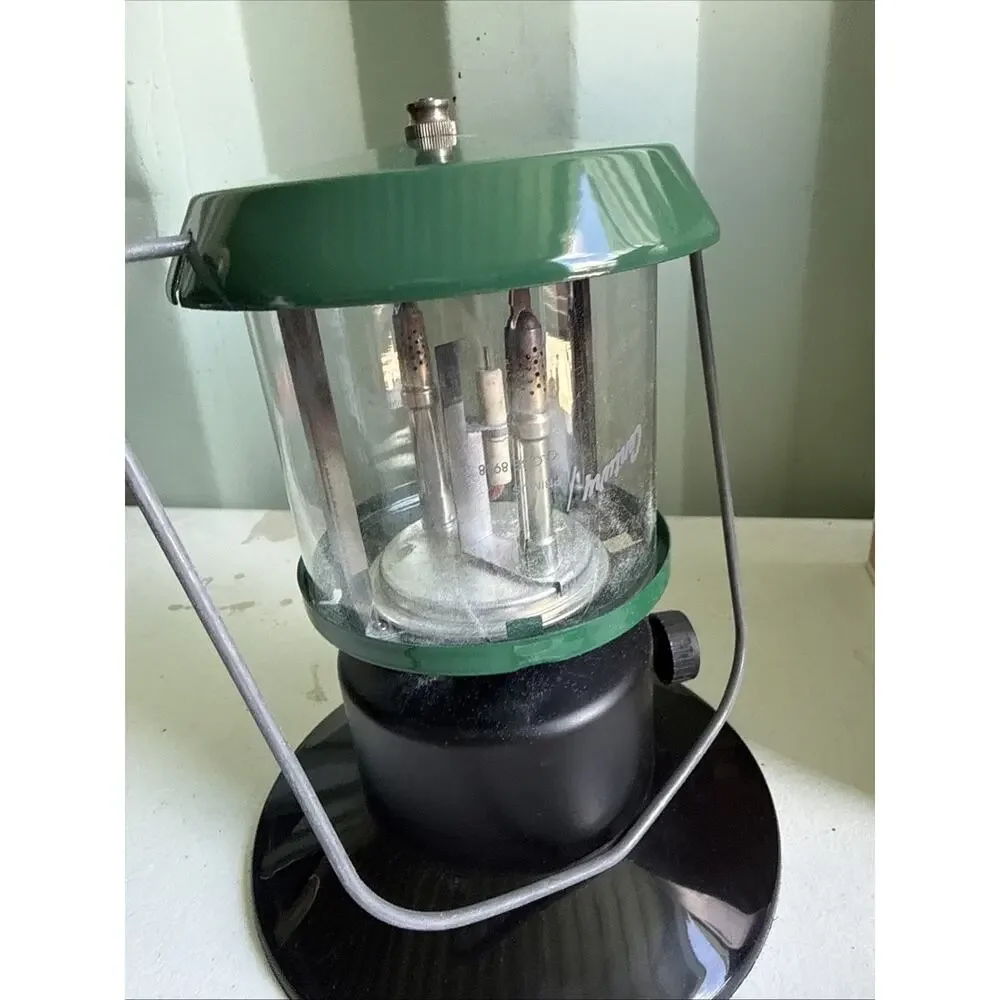 SEARS BEST HILLARY DELUXE DOUBLE MANTLE PROPANE LANTERN W/PIEZO IGNITION